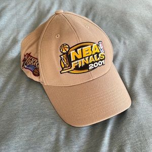 Mitchell and Ness NBA 2001 Finals dad cap